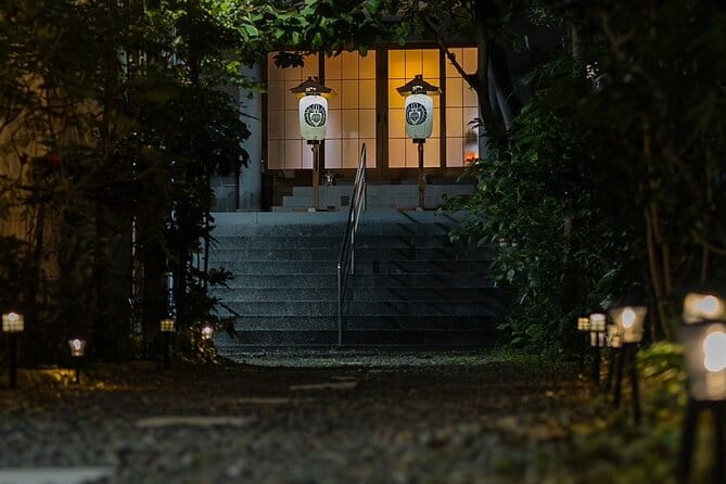 Osaka: Aroma Massage, Head Spa & Facial at the Temple <180-min> - Pricing and Booking