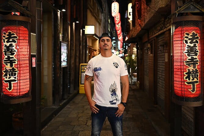 Osaka: Cinematic Video Experience - Capturing the Moments