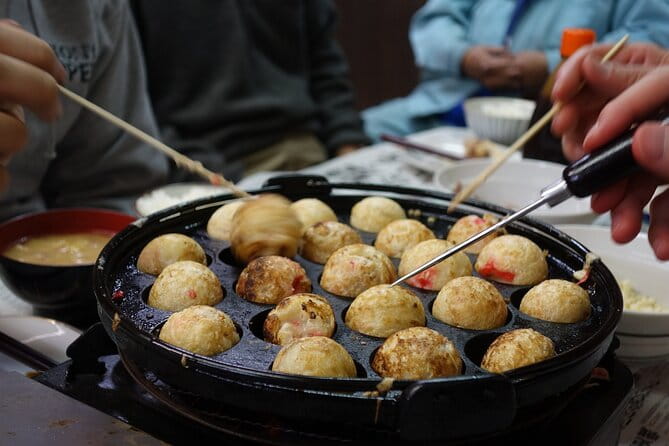 Osaka Delights: Traditional Japanese Food Tour - Accessibility and Health Considerations