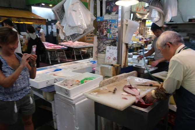 Osaka Food Walking Tour With Market Visit - Meeting and End Points