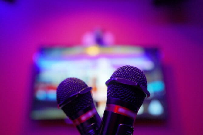 Osaka Karaoke Box for 1 Hour With All You Can Drink - Reasons to Book