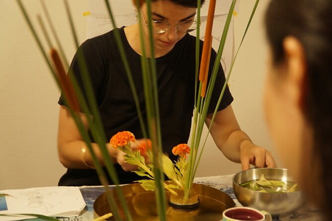 Osaka Learning Ikebana With a Sogetsu School Master - What to Expect During the Experience