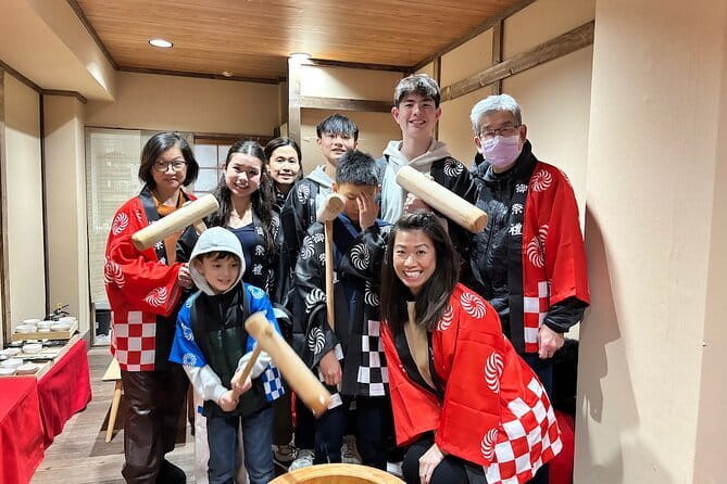 Osaka Ramen Cooking Class and Toasting Party - Uncovering the Secrets of Gyoza
