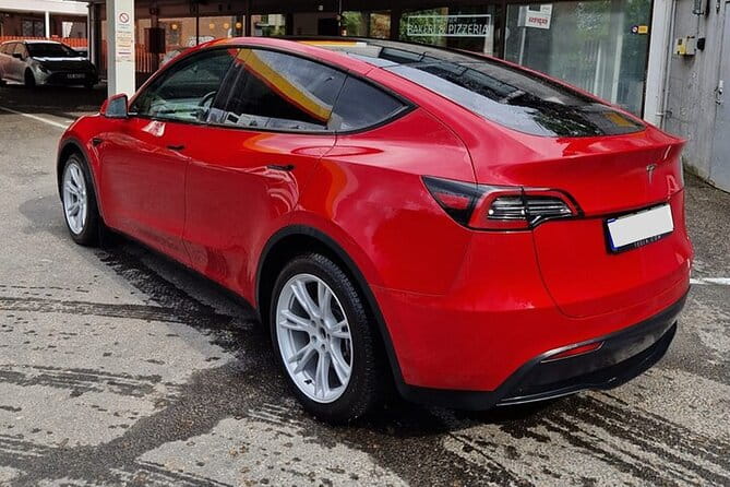 Oslo Airport Transfer Service with English Speaking Driver - Reliable and Comfortable Oslo Airport Transfer with English-Speaking Drivers