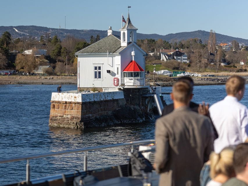 Oslo: Electric Boat Cruise With Brunch - Accessibility and Language Support