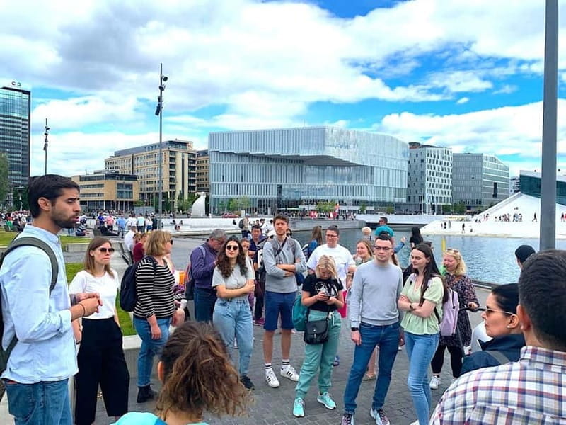 Oslo: Guided Walking Tour of Central Oslo - A Close Look at the Itinerary and Highlights