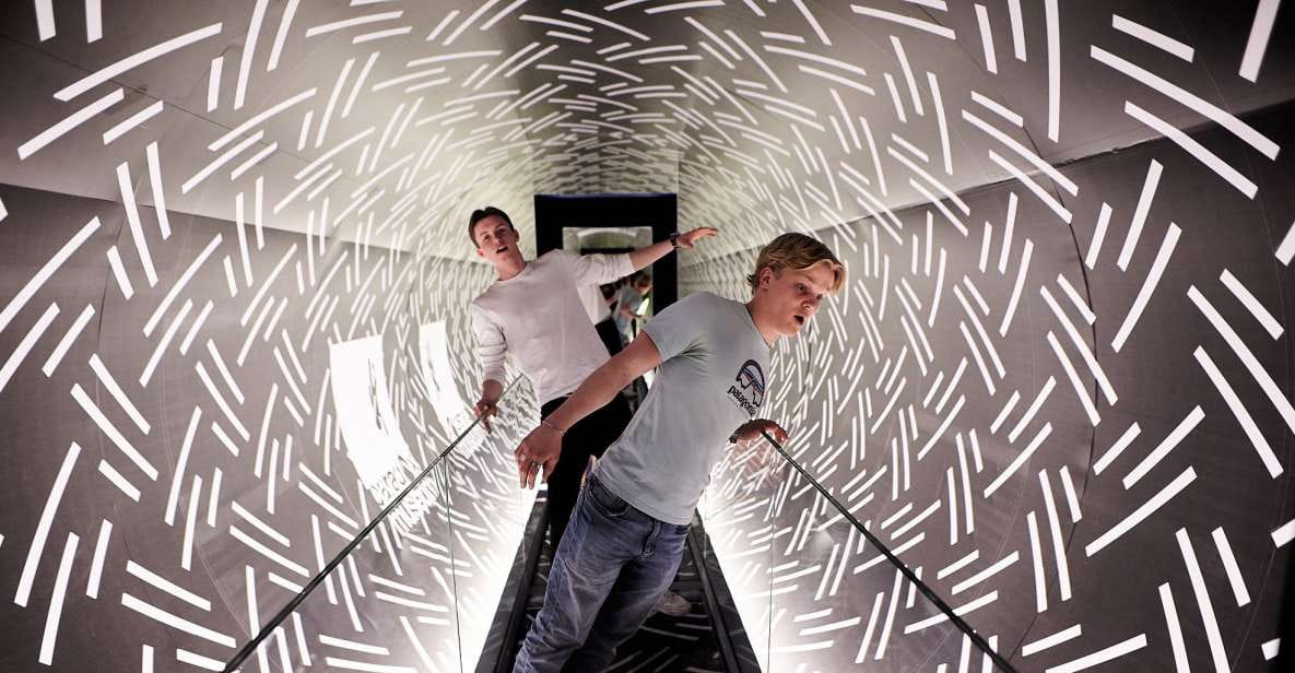 Oslo: Paradox Museum Entry Ticket - Interactive Exhibits and Illusions