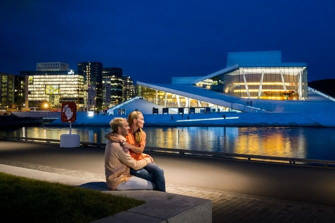 Oslo: Private VIP City Tour by Luxury Minivan with Driver & Guide - Who Would Love This Tour