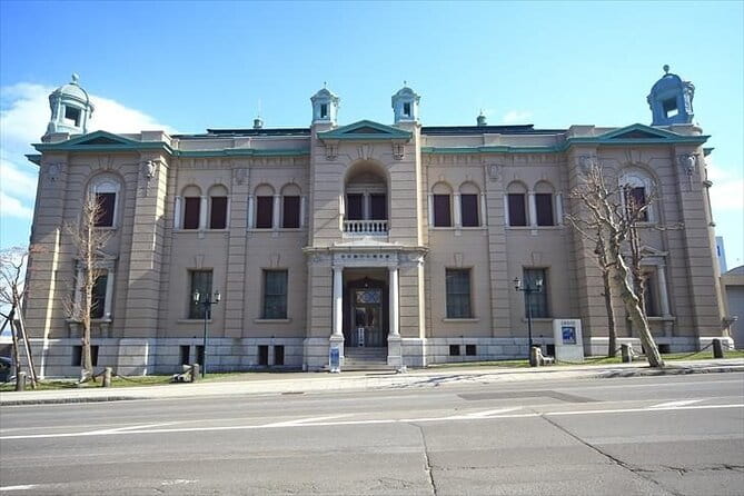 Otaru Canal Private Sightseeing Tour From Sapporo Station - Onsen Experience