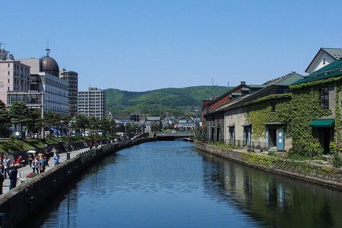 [Otaru & Yoichi] Lets Go to Otaru Canal, Sakaimachi Street, Music Box Hall, and Yoichi Nikka Whiskey by Private Car (Arriving and Departing From Sapporo) - Exploring the Otaru Canal