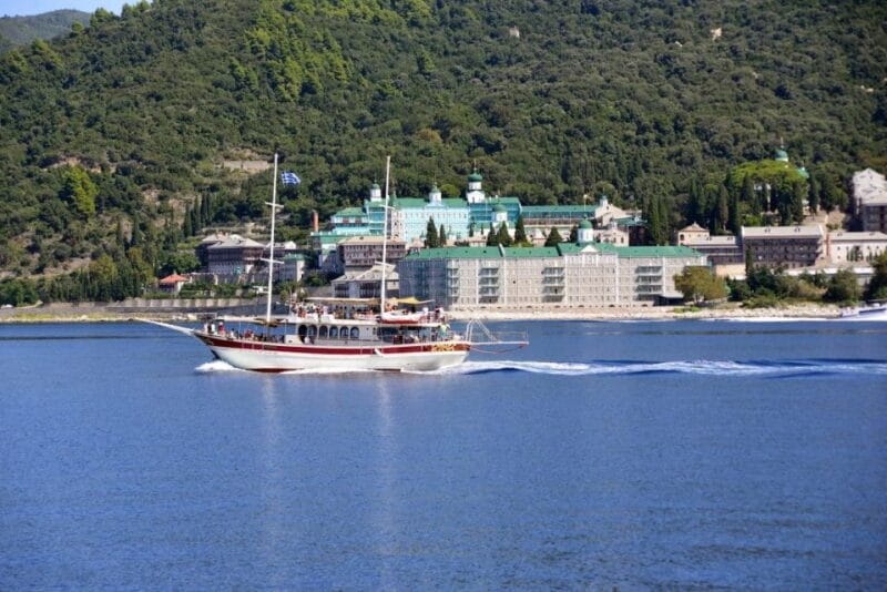 Ouranoupoli : Mount Athos 3hours guided tour - Who Should Consider This Tour?
