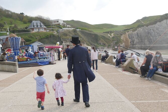 Outdoor Escape Game in Étretat - Key Points