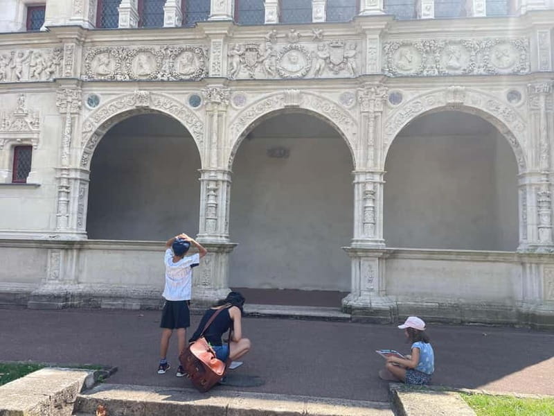 Outdoor Escape Game - Les Sucreries Royales - Discovering Moret sur Loings Charm