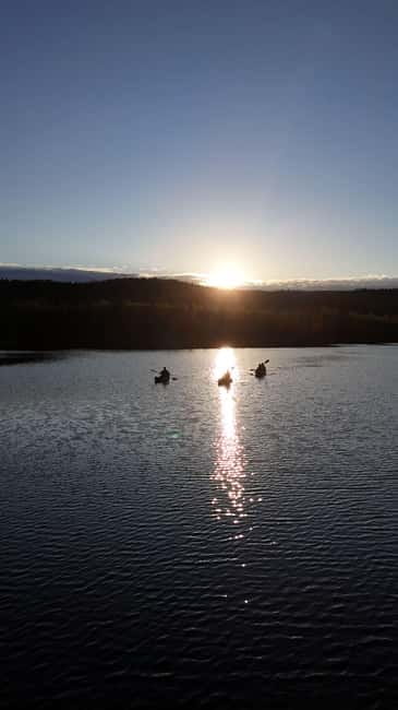 Överkalix: Midnight Sun Kayaking Tour with Dinner - Discovering the Magic of Midnight Sun Kayaking in Överkalix