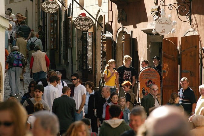 Overnight Cesky Krumlov Trip from Prague - Getting to Know Cesky Krumlov: A Practical Overview