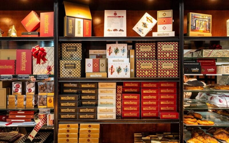 Oviedo : Tour with tasting of Moscovitas and other Asturian sweets - Key Points / Takeaways