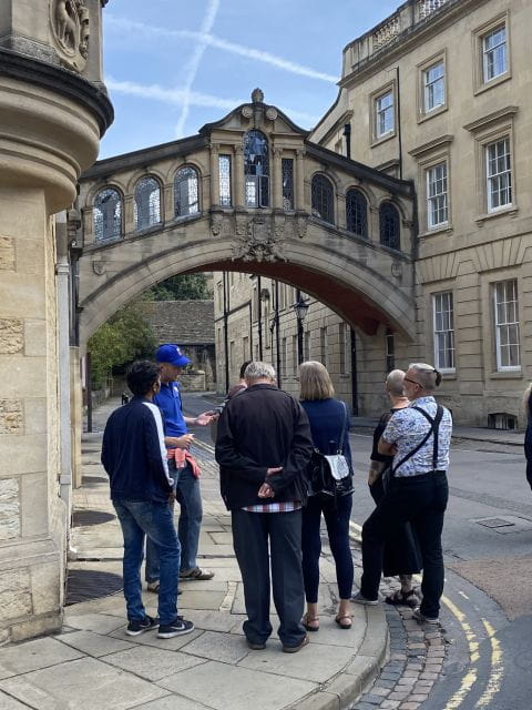 Oxford: Alumni-Led Walking & Punting Tour w/opt New College - Key Points / Takeaways
