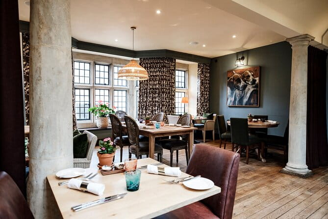 Oxford and Cotswolds Tour with Country Pub Lunch from London - Who Is This Tour Best For?