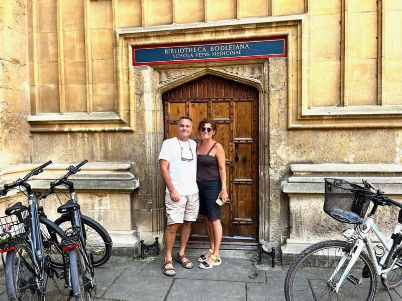 Oxford Bike & Walking Tour: 3 hrs of City, Colleges & Canal. - Starting in Jericho: The Perfect Kickoff