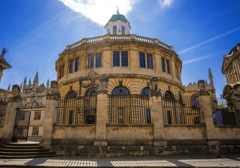 Oxford: City and Universities Express Tour & Audio Guide - FAQs