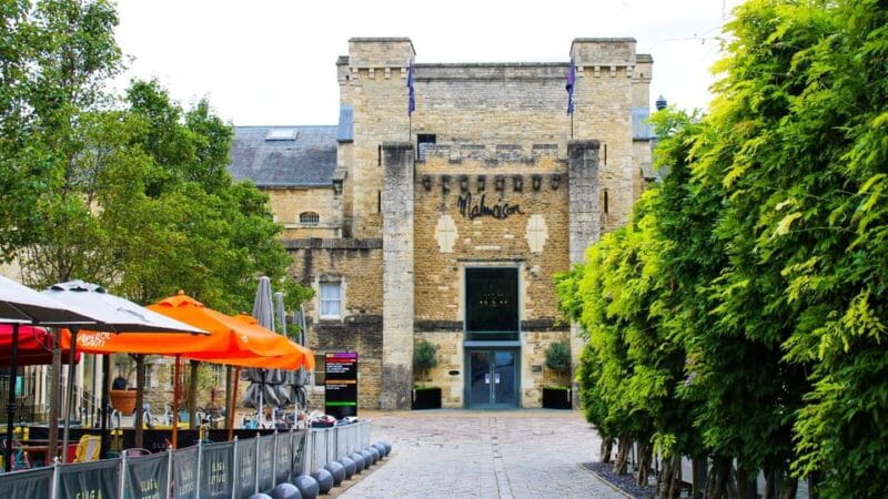 Oxford: City Tour & Exploration Game - Final Thoughts: Who Is It Best For?