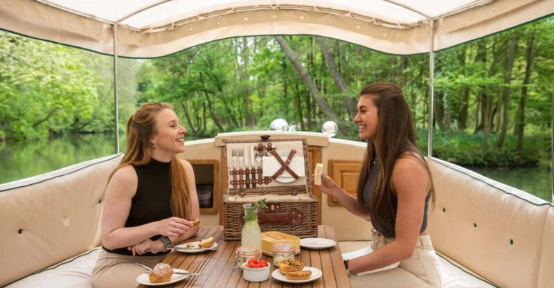 Oxford: Scenic Sightseeing Cruise with Gourmet Picnic - Exploring Oxford’s River Life: What to Expect and Why It Matters