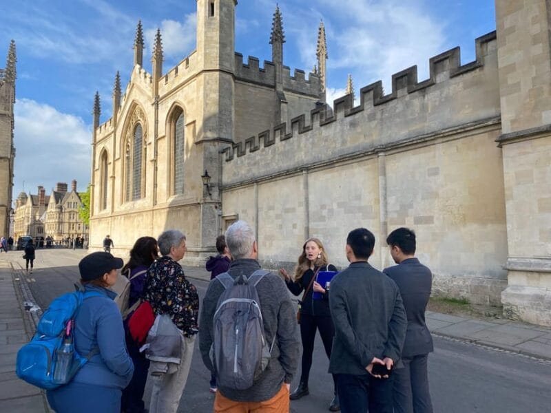 Oxford: The Original Uncomfortable Oxford Tour - Diving Into Oxford’s Streets: An Honest Look
