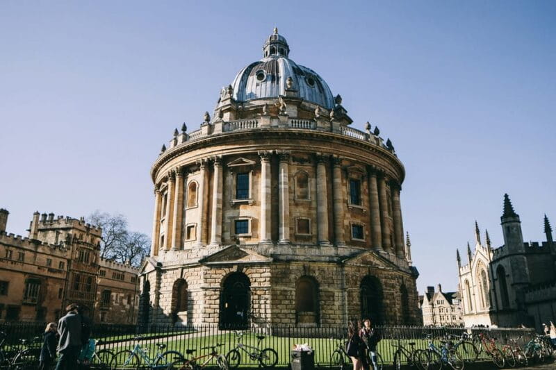 Oxford: University of Oxford Student-led Walking Tour - An In-Depth Look at the Oxford Tour Experience