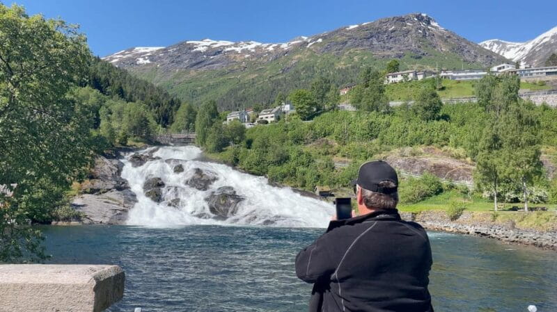 Øye: Fjord sightseeing bus tour, Øye to Ålesund one way - Practical Tips for Travelers