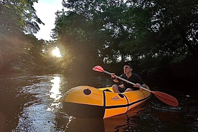 Packrafting / Kayaking Vistula River, Warsaw - Entering the World of Packrafting in Warsaw