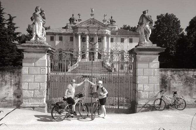 Padova Bike tour - Entering The Heart of Padova: The Itinerary Breakdown