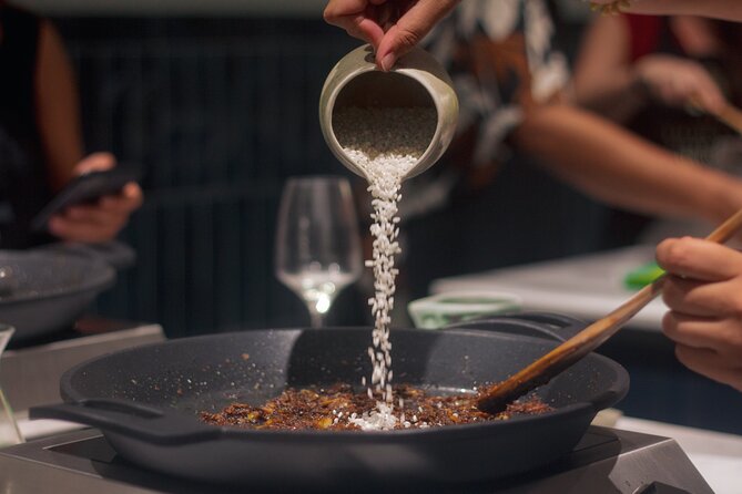 Paella Cooking Class in Madrid With Bottomless Wine Pairing - Cancellation and Refund Policy