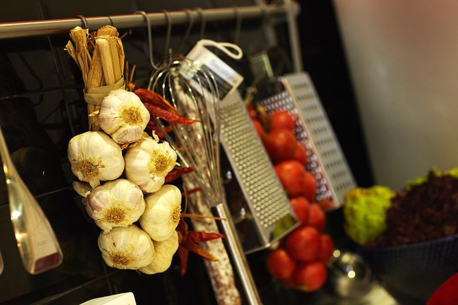 Paella Cooking Class Las Ramblas & Boqueria Market in Barcelona - Complementary Starter and Dessert