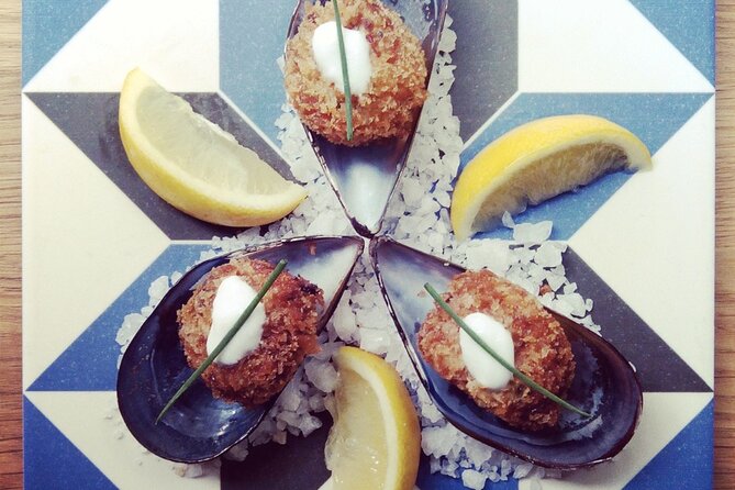 Paella Cooking Class Overviewing Las Ramblas - Class Timing and Meeting Information