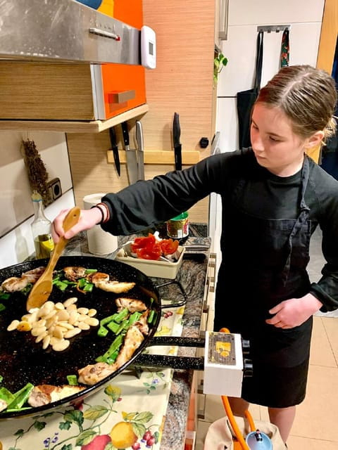 Paella Cooking Experience Near the Center of Valencia - Paella History and Tradition