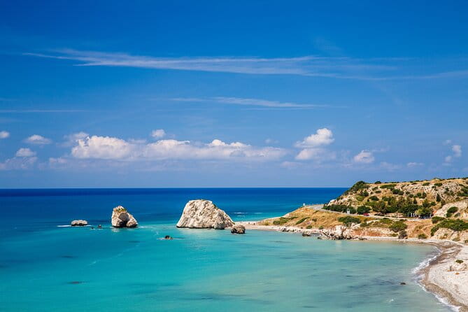 Pafos and Kourion Coach Excursion in Italian - FAQ