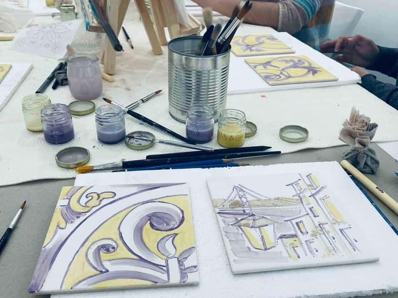 Paint Your Tile and Create Your Unique Piece in an Art Gallery in Lisbon - Who Should Consider This Workshop?