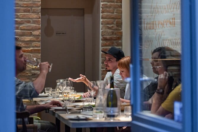 Palace District Evening Culinary, Wine, and History Walk - Final Words