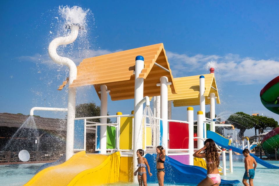 Palafolls: Marineland Dolphinarium and Water Park Tickets - Key Points