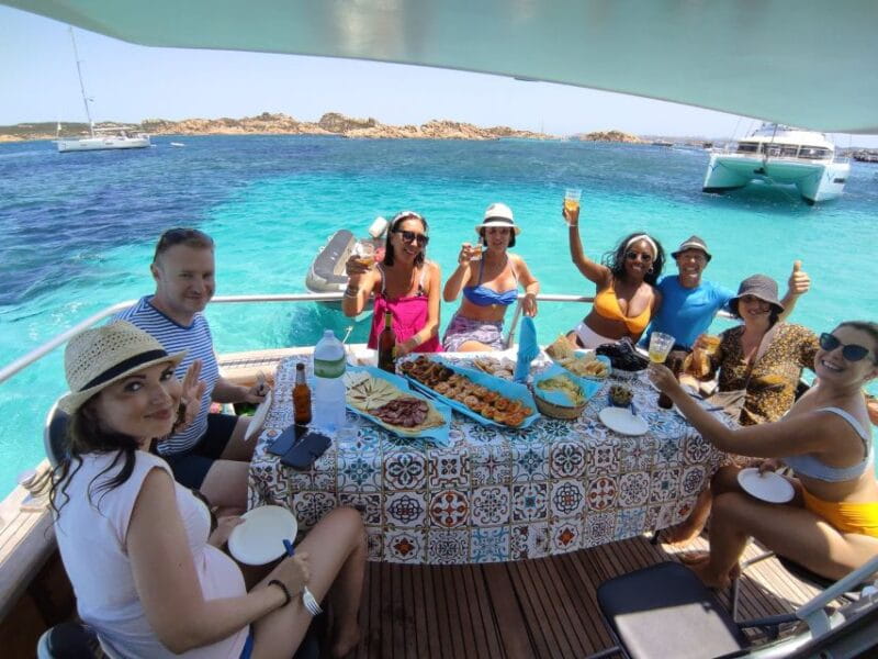Palau: La Maddalena Archipelago Motorboat Tour with Lunch - Key points / Takeaways