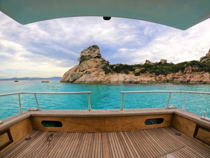 Palau: La Maddalena Archipelago Motorboat Tour with Lunch - A detailed look at the experience