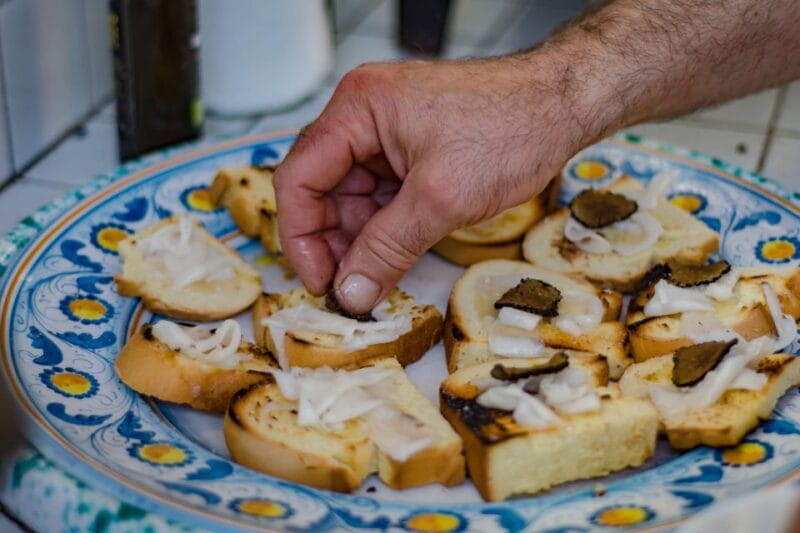 Palazzolo Acreide: Truffle Hunting with Lunch and Wine - Practical Aspects: What You Need to Know