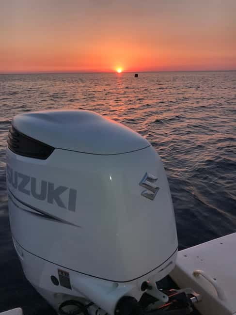 Palermo: Dinghy tour at sunset with aperitif - The Main Event: Sunset and Aperitif