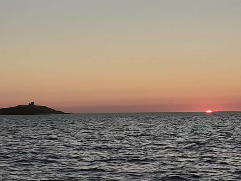 Palermo: Dinghy tour at sunset with aperitif - Who Will Love This Experience?