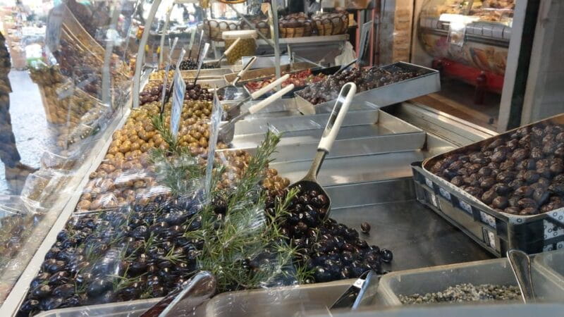 Palermo: Street Food Bike Tour with Dessert - FAQs