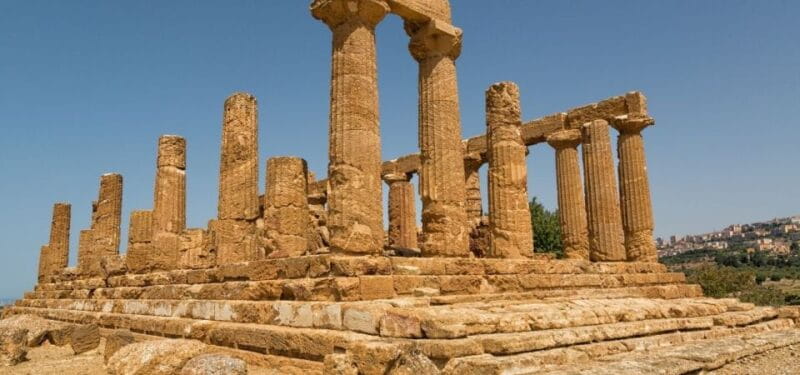 Palermo to Siracusa: stop al Valley of Temples & Roman Villa - FAQs
