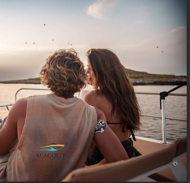 Palermo : Tour condiviso in barca con Aperitivo e Snorkeling - FAQ