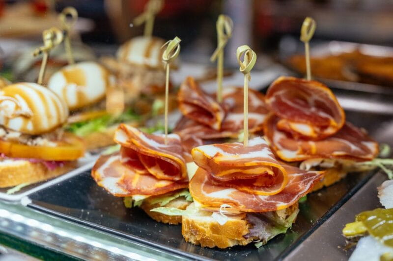 Palma de Mallorca: 10 Tastings Private Food Tour - What Makes the Food Tastings Special?