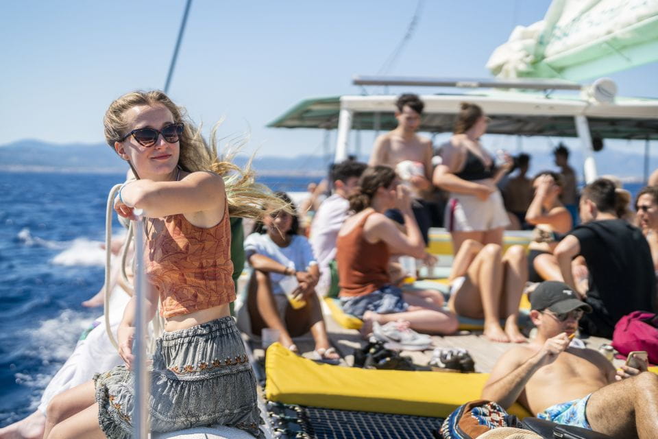 Palma De Mallorca: 5-Hour Catamaran Cruise With Lunch & Swim - Customer Ratings and Feedback