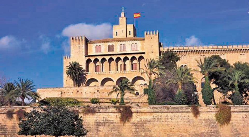 Palma De Mallorca: Free Time in Palma & Boat Tour - Exploring Palma
